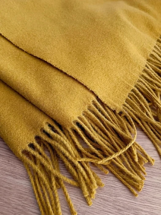 Koc wełniany musztardowy